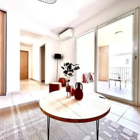 Lejlighed Terrasse St Florent *